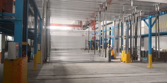 Guter Preis Horizontale automatisierte Anodisierungslinie Ausrüstung 1500T/Month gab aus Online