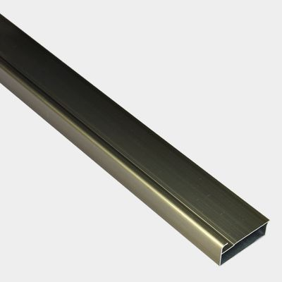 Guter Preis 900T/M Schwarzchlor-Aluminiumprofile Anodisierungs-Produktionslinie Online