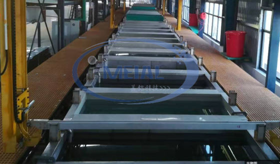 Guter Preis 900 T/Monat Aluminium-Anodisierungs-Produktionslinie mit 1-25um Anodierungsfolie Dicke Online