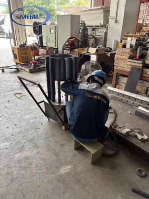 Guter Preis Der von der Firma MEI-AL hergestellte Befestigungskollektor für die Anodisierungslinie Online